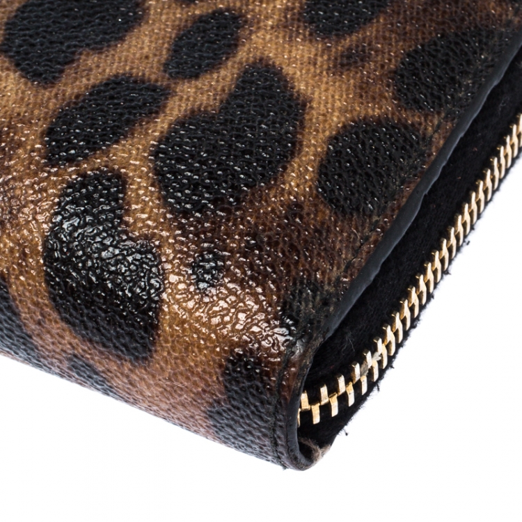 Pre Owned Dolce & Gabbana Brown/Black Leopard Print Leather Zip Around Wallet 