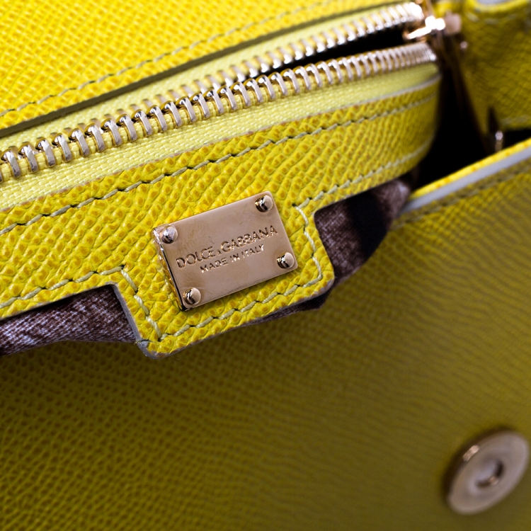 مملوكة مسبقًا Dolce & Gabbana Yellow Dauphine Leather Medium Miss Sicily Top Handle Bag