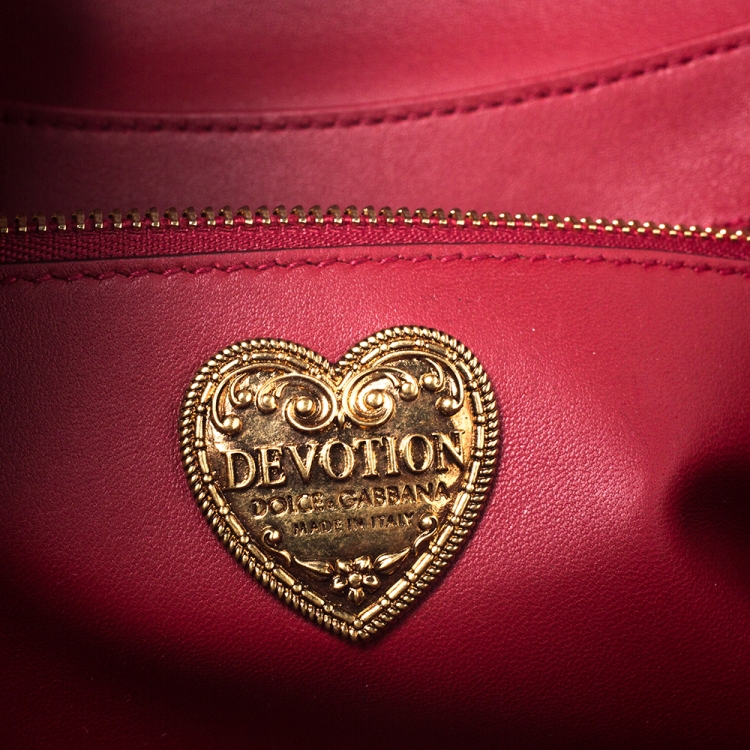 Pre Owned Dolce and Gabbana Red Matelasse Leather Devotion Chain Shoulder Bag