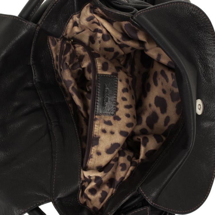 Pre Owned Dolce and Gabbana Black Leather Top Flap Hobo Bag