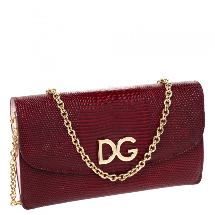 Pre Owned Dolce and Gabbana Red Lizard Embossed Leather Logo Flap Chain Clutch