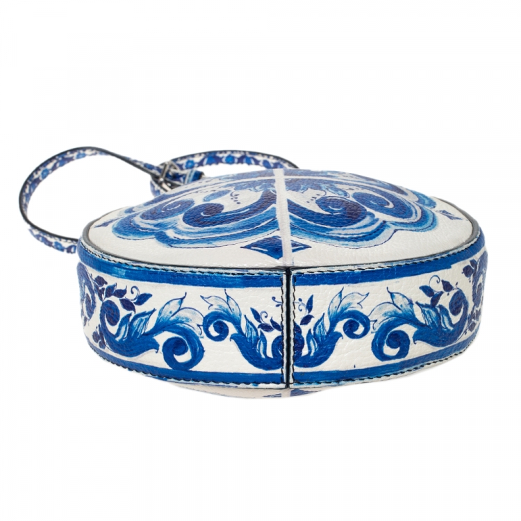 Pre Owned Dolce & Gabbana White/Blue Majolica Print Leather Glam Round Shoulder Bag