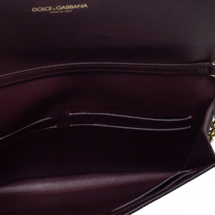 Pre Owned Dolce & Gabbana Dark Red Lizard Embossed Leather Logo Flap Chain Clutch