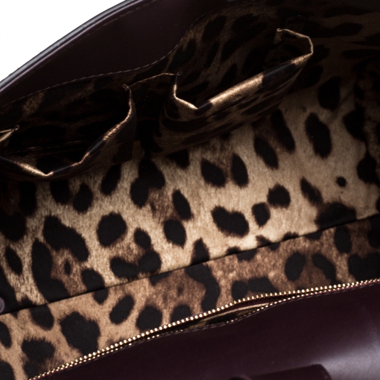 مملوكة مسبقًا Dolce & Gabbana Burgundy Patent Leather Large Miss Sicily Top Handle Bag