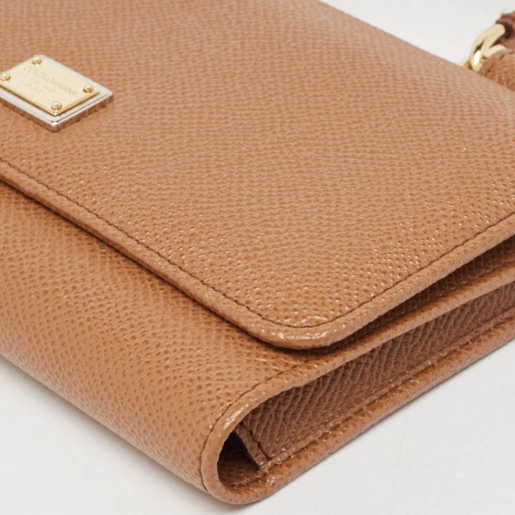 Pre Owned Dolce & Gabbana Brown Leather Miss Sicily Von Wallet on Chain
