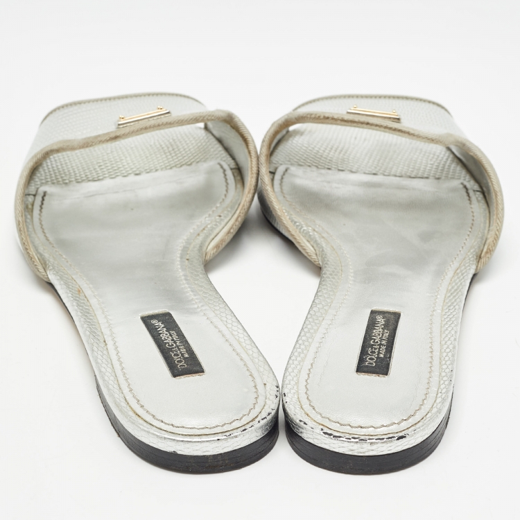 Pre Owned Dolce & Gabbana Silver Embossed Lizard Flat Slides Size 39