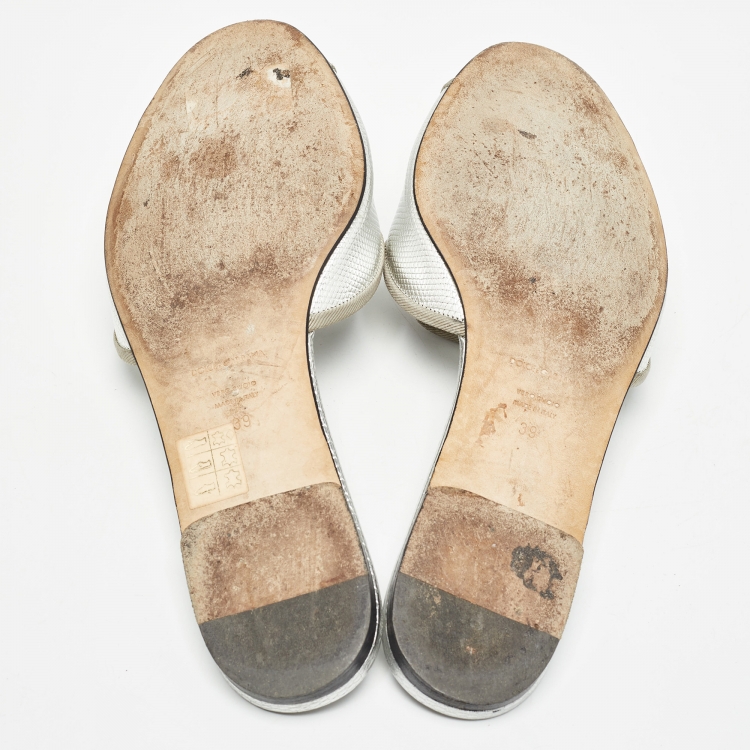 Pre Owned Dolce & Gabbana Silver Embossed Lizard Flat Slides Size 39