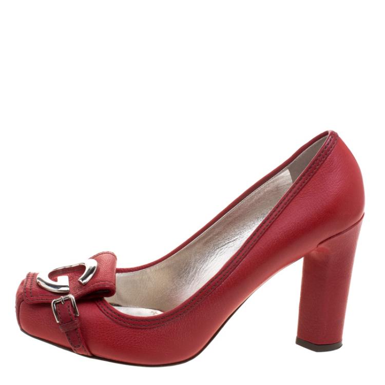 Pre Owned Dolce and Gabbana Red Leather Buckle Detail Pumps Size 41