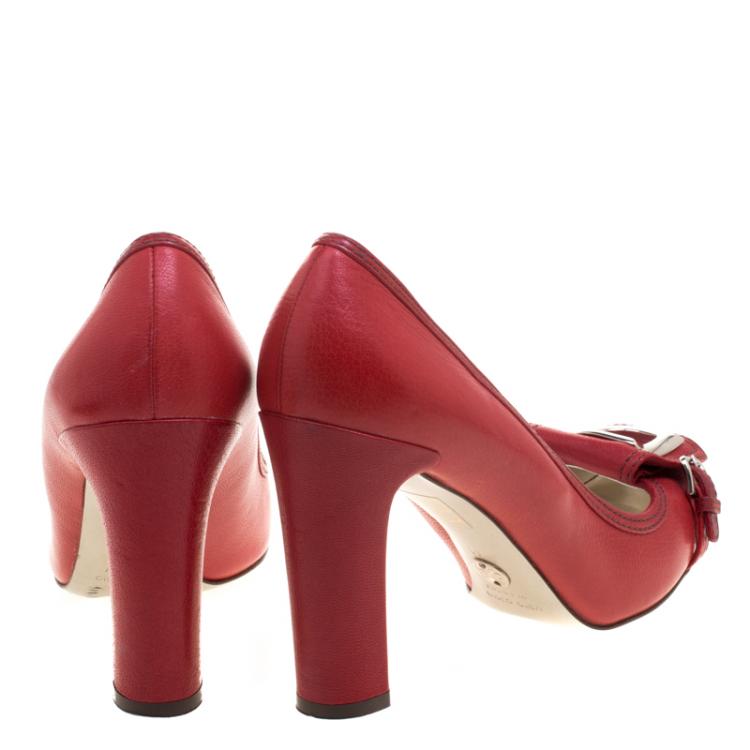 Pre Owned Dolce and Gabbana Red Leather Buckle Detail Pumps Size 41