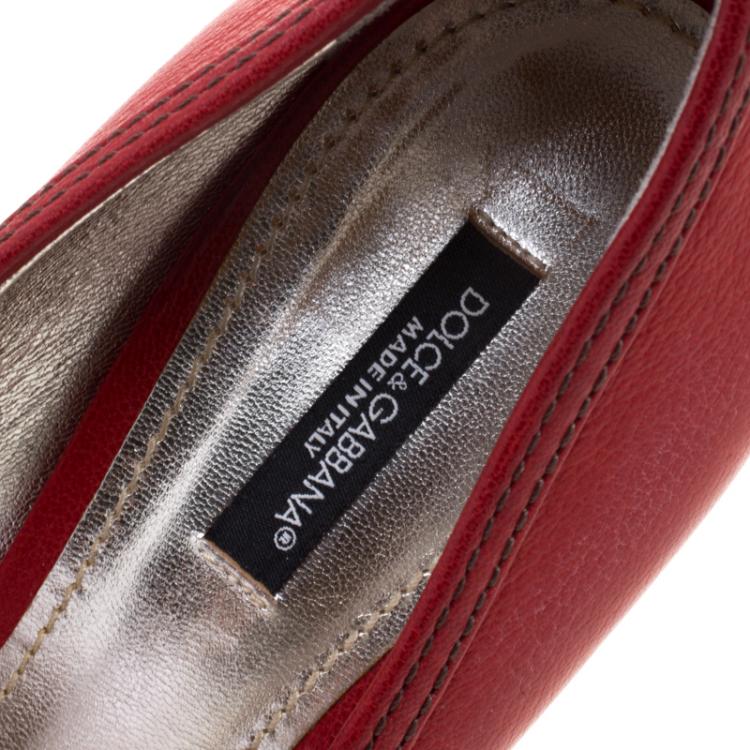 Pre Owned Dolce and Gabbana Red Leather Buckle Detail Pumps Size 41