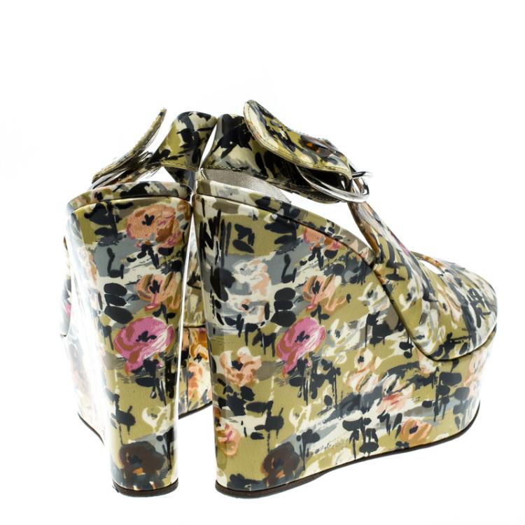 Pre Owned Dolce and Gabbana Multicolor Floral Printed Patent Leather Peep Toe Wedge Slingback Sandals Size 40