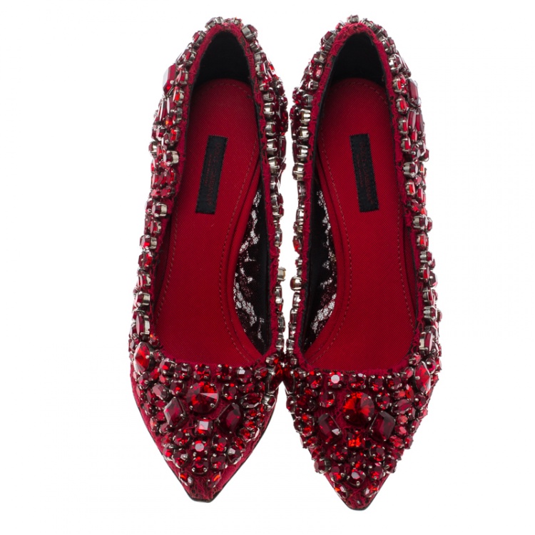 Pre Owned Dolce And Gabbana Red Lace Crystal Embellished Pointed Toe Pumps Size 36