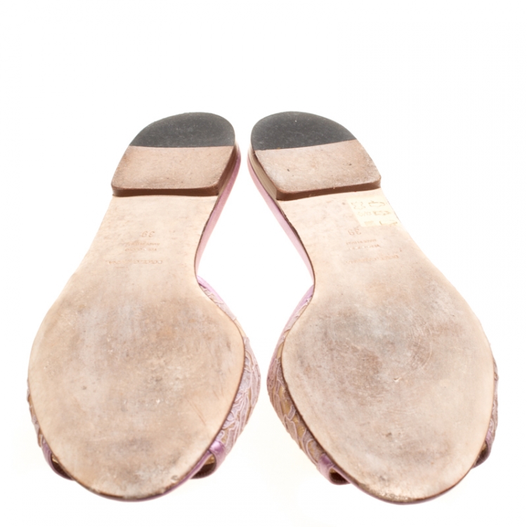Pre Owned Dolce and Gabbana Lilac Lace Sofia Crystal Embellished Slides Size 39