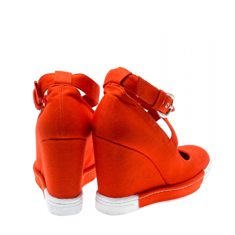 Pre Owned Dolce And Gabbana Orange Canvas Wedge Heel Cross Strap Platform Pumps Size 40