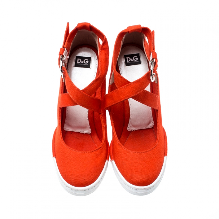 Pre Owned Dolce And Gabbana Orange Canvas Wedge Heel Cross Strap Platform Pumps Size 40