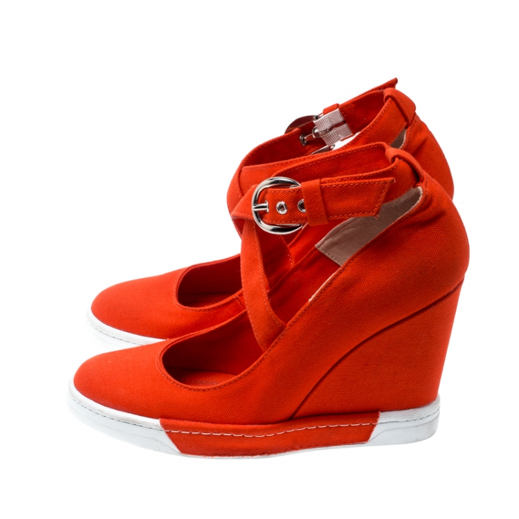 Pre Owned Dolce And Gabbana Orange Canvas Wedge Heel Cross Strap Platform Pumps Size 40