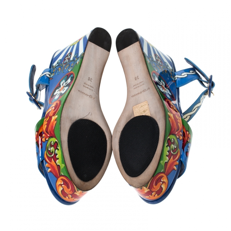 Pre Owned Dolce and Gabbana Multicolor Print Patent Leather Ankle Strap Platform Wedge Sandals Size 38