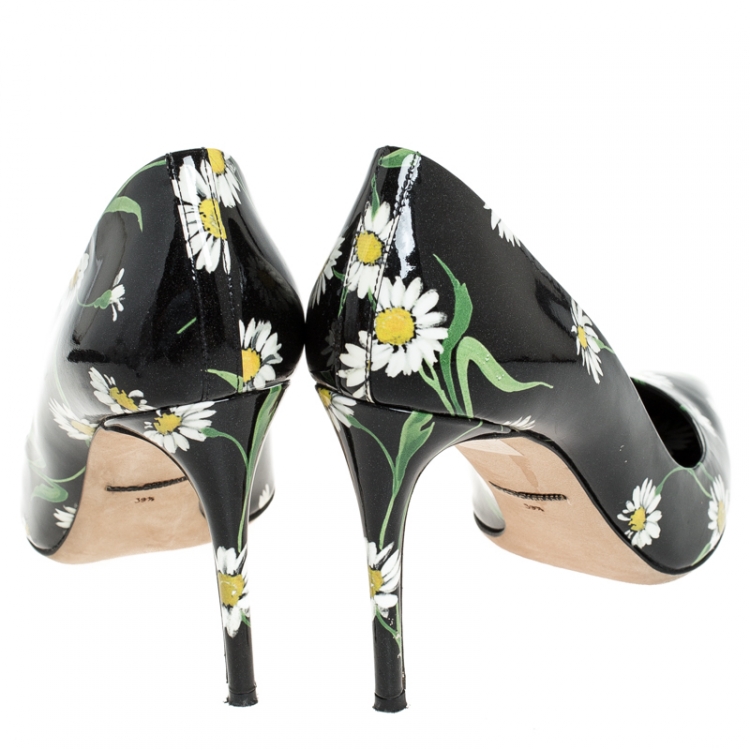 Pre Owned Dolce and Gabbana Black Patent Leather Floral Printed Pointed Toe Pumps Size 39.5
