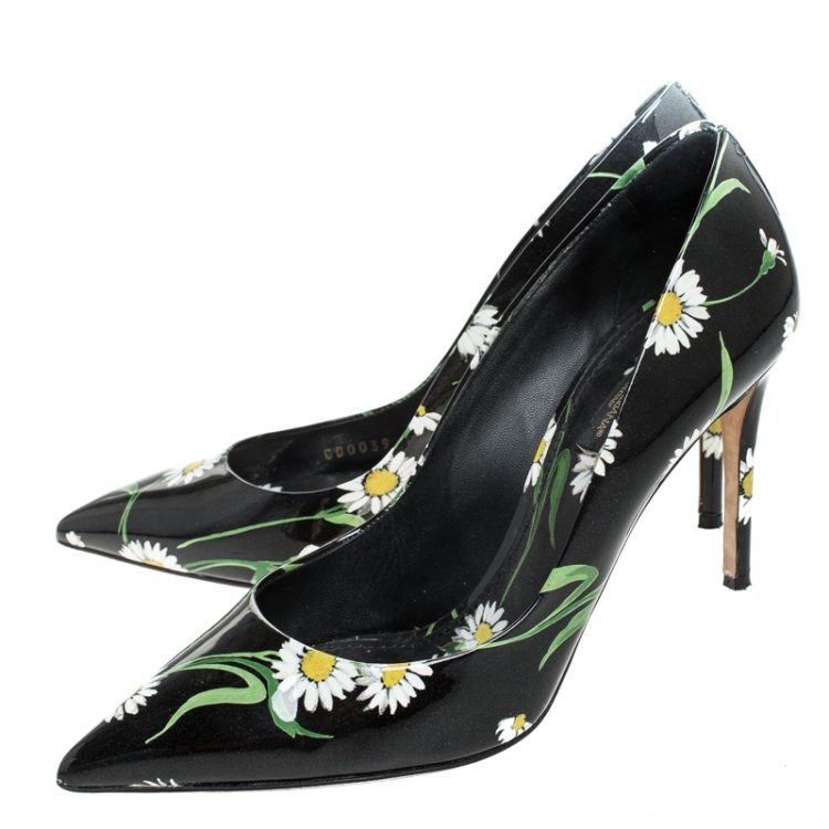 Pre Owned Dolce and Gabbana Black Patent Leather Floral Printed Pointed Toe Pumps Size 39.5