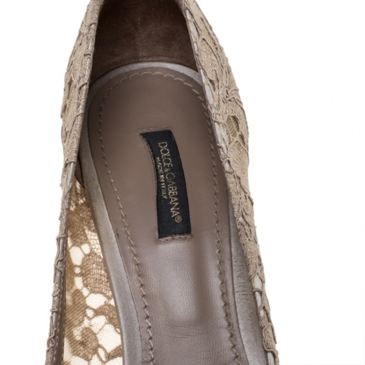 Pre Owned Dolce & Gabbana Beige Crystal Embellished Lace Bellucci Pointed Toe Pumps Size 40