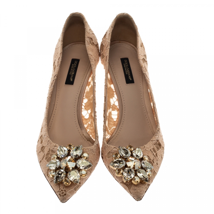 Pre Owned Dolce & Gabbana Beige Lace Bellucci Crystal Embellished Pointed Toe Pumps Size 38
