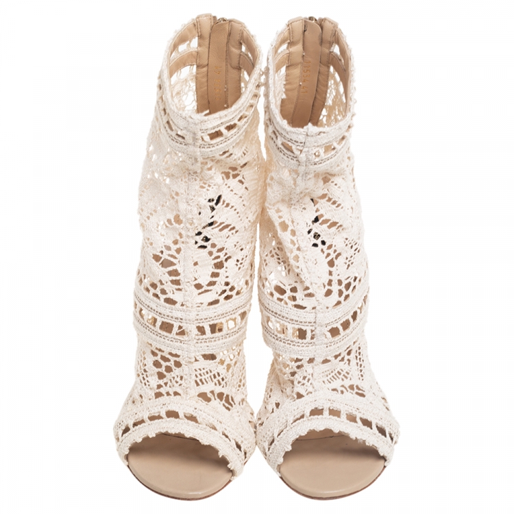 Pre Owned Dolce & Gabbana Off White Stretch Lace Bette Ankle Boots Size 41