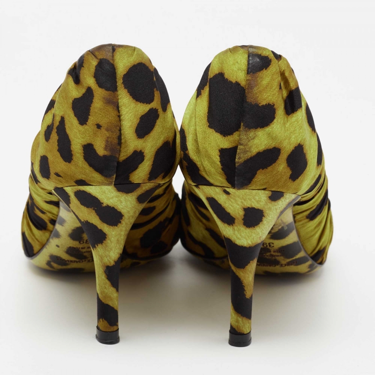 Pre Owned Dolce & Gabbana Yellow/Black Satin Animal Print Pumps Size 39