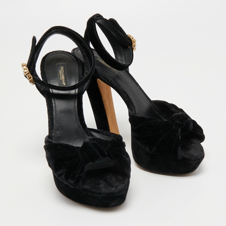 Pre Owned Dolce & Gabbana Black Knotted Velvet Platform Ankle Strap Sandals Size 39
