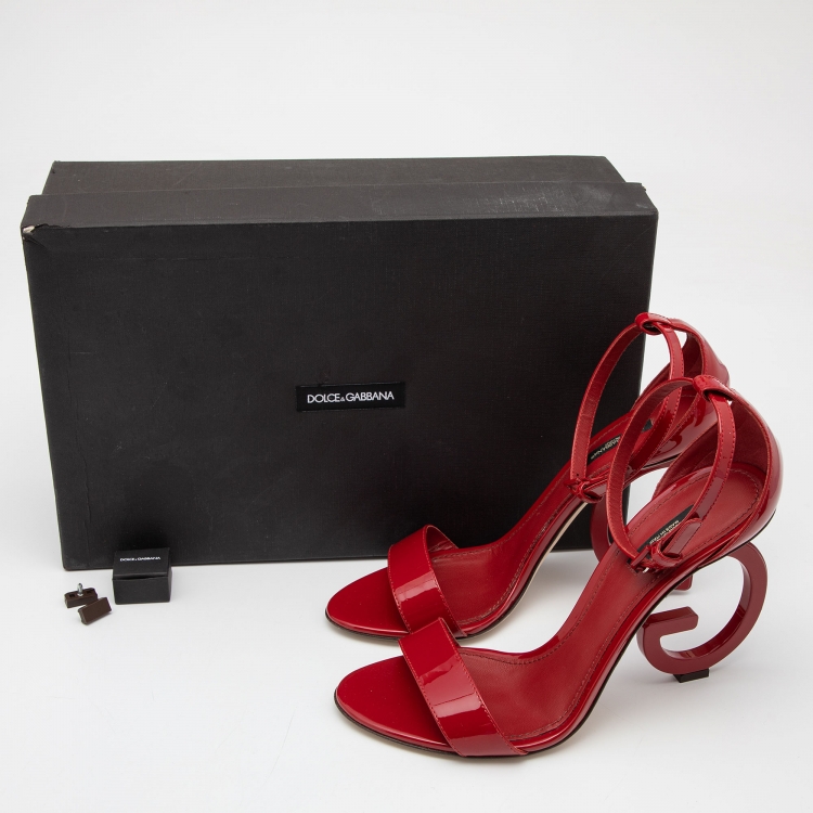 مملوكة مسبقًا Dolce & Gabbana Red Patent Leather DG Heel Sandals Size 40