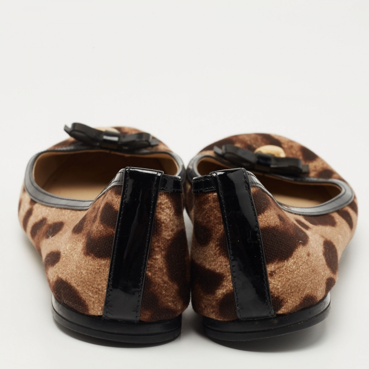 Pre Owned Dolce & Gabbana Brown/Black Leopard Print Coated Canvas and Patent Ballet Flats Size 40