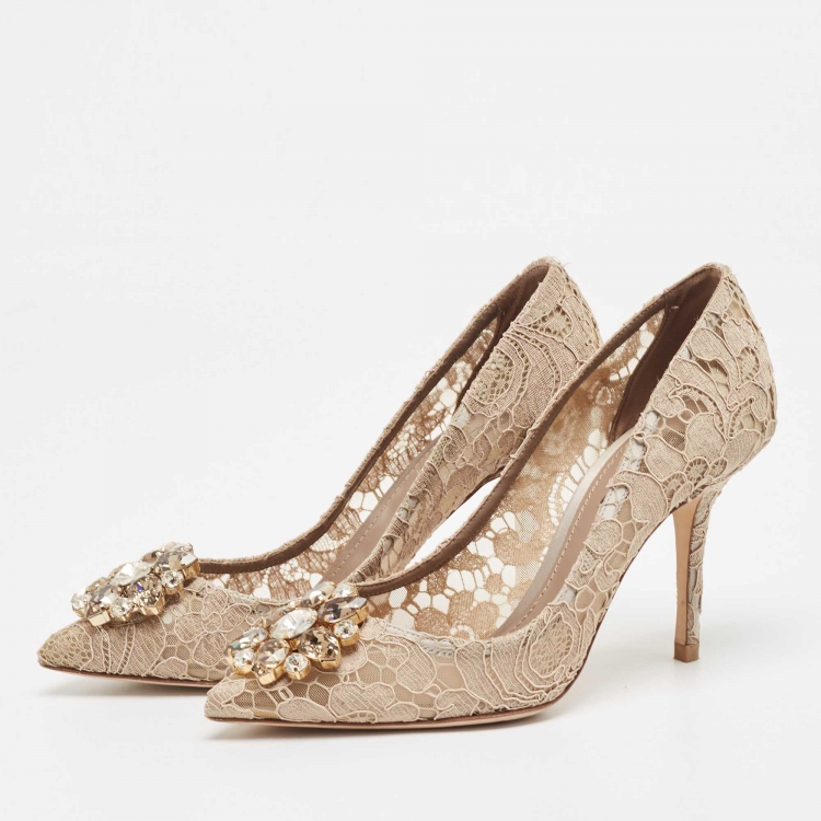 Pre Owned Dolce & Gabbana Beige Lace Crystal Embellished Bellucci Pumps Size 38