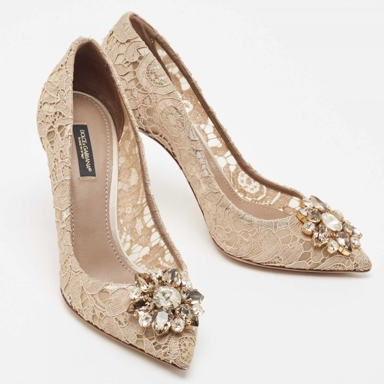 Pre Owned Dolce & Gabbana Beige Lace Crystal Embellished Bellucci Pumps Size 38