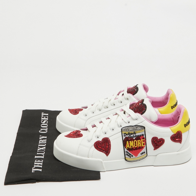 Pre Owned Dolce & Gabbana White/Yellow Leather Amore Heart Embroidered Low Top Sneakers Size 41
