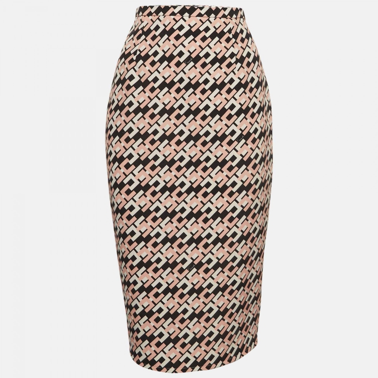 Pre Owned Elisabetta Franchi Black/Pink Logo Print Crepe Pencil Skirt M