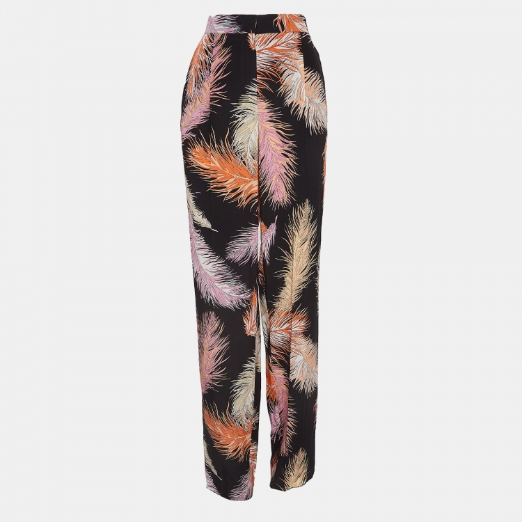 مملوكة مسبقًا Emilio Pucci Black Feather Printed Silk Trouser S