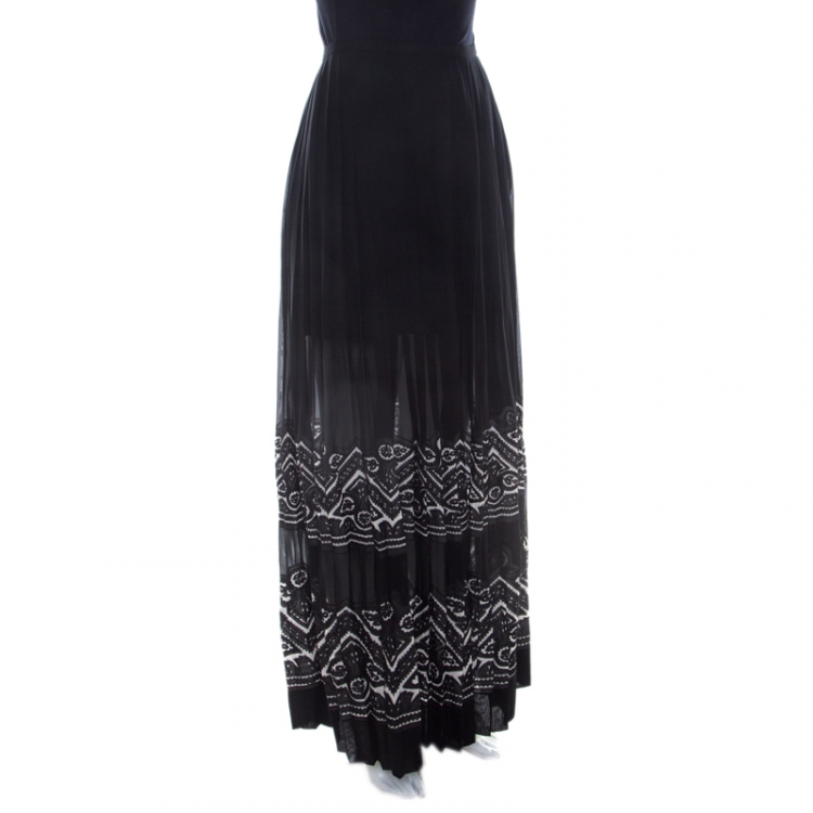 مملوكة مسبقًا Ermanno Scervino Black Applique Border Detail Pleated Maxi Skirt M
