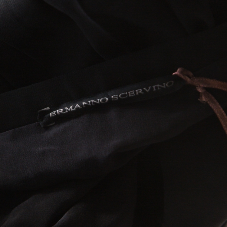 مملوكة مسبقًا Ermanno Scervino Black Applique Border Detail Pleated Maxi Skirt M