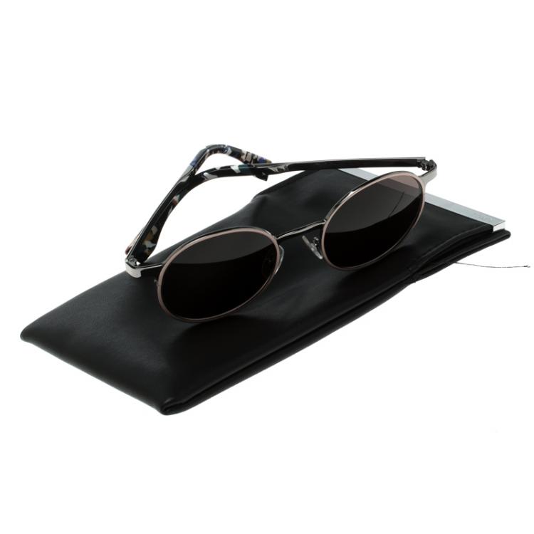 Pre Owned Fendi Black FF0090/S Round Sunglasses