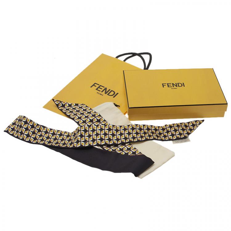 Pre Owned Fendi Black Signature Bugs Stole 