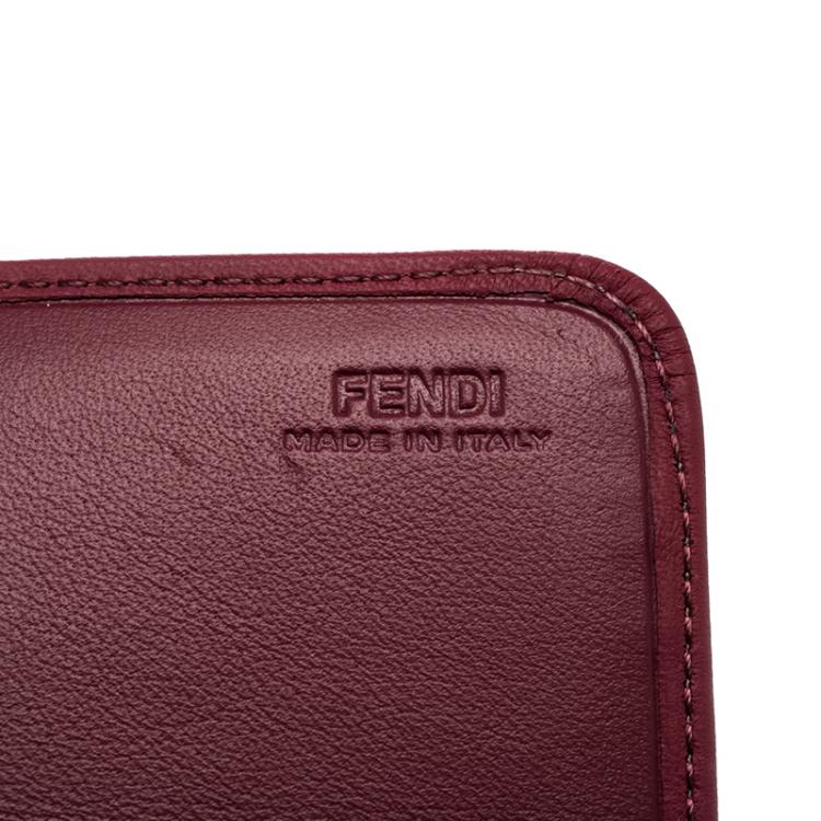 مملوكة مسبقًا Fendi Burgundy Pequin Continental Wallet