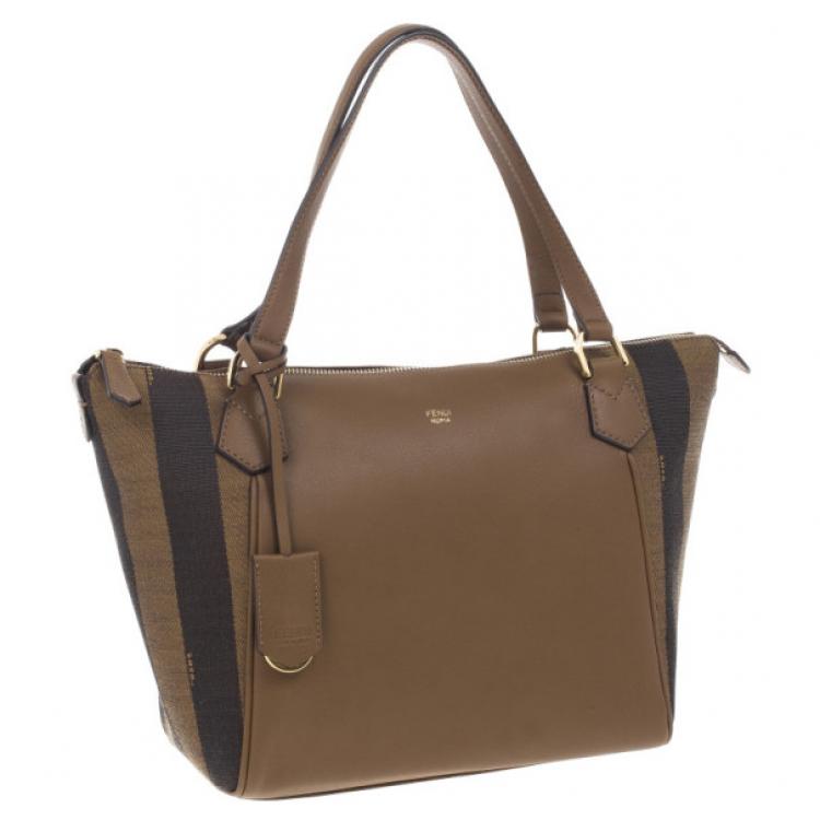 Pre Owned Fendi Leather Pequin Trapeze Bag