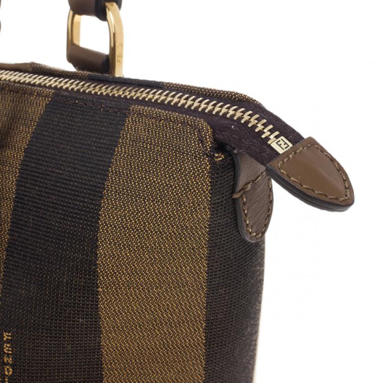 Pre Owned Fendi Leather Pequin Trapeze Bag