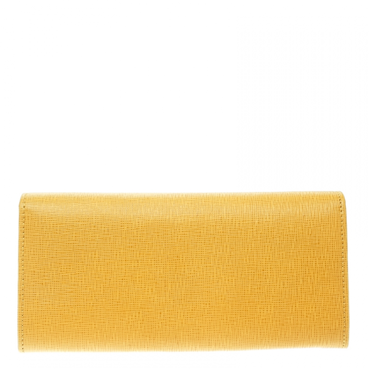 Pre Owned Fendi Yellow Leather Crayons Continental Wallet