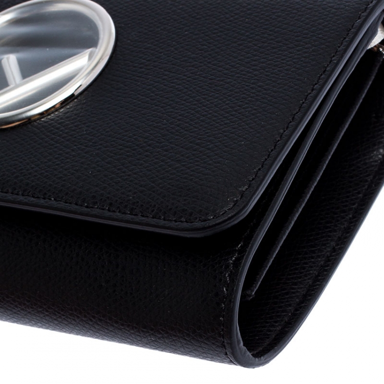 Pre Owned Fendi Black Leather F Chain Clutch