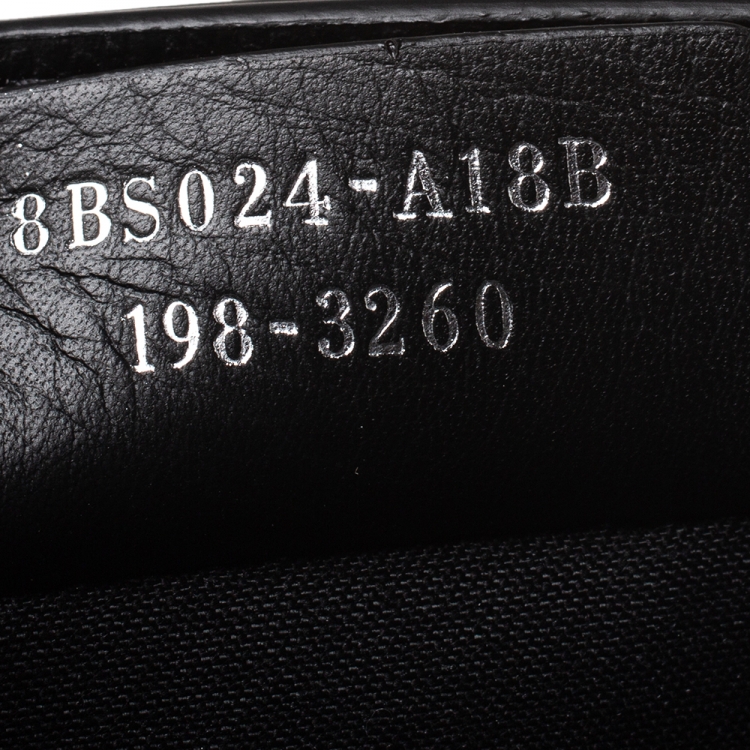 Pre Owned Fendi Black Leather Wallet on Chain