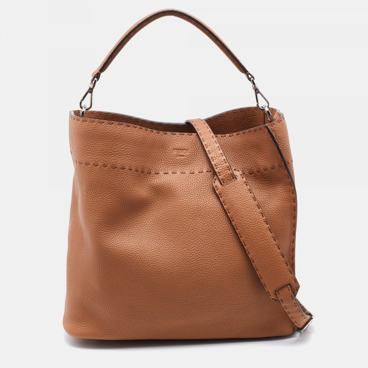 مملوكة مسبقًا Fendi Brown Leather Large Anna Shoulder Bag