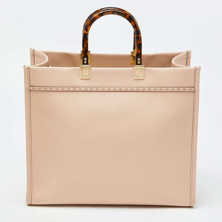 مملوكة مسبقًا Fendi Pink Leather Medium Sunshine Shopper Tote