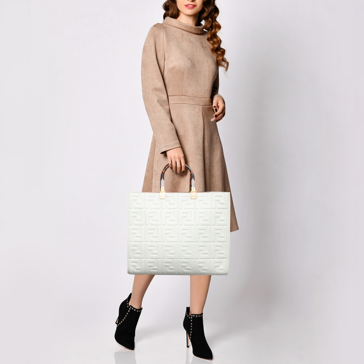 Pre Owned Fendi Off White Zucca Embossed Leather Medium Sunshine Tote