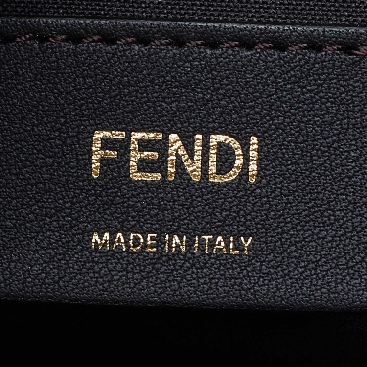 Pre Owned Fendi Peach Leather Small Fendigraphy Hobo