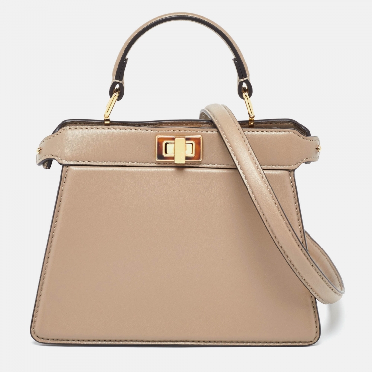 Pre Owned Fendi Beige Leather Petite Peekaboo ISeeU Top Handle Bag